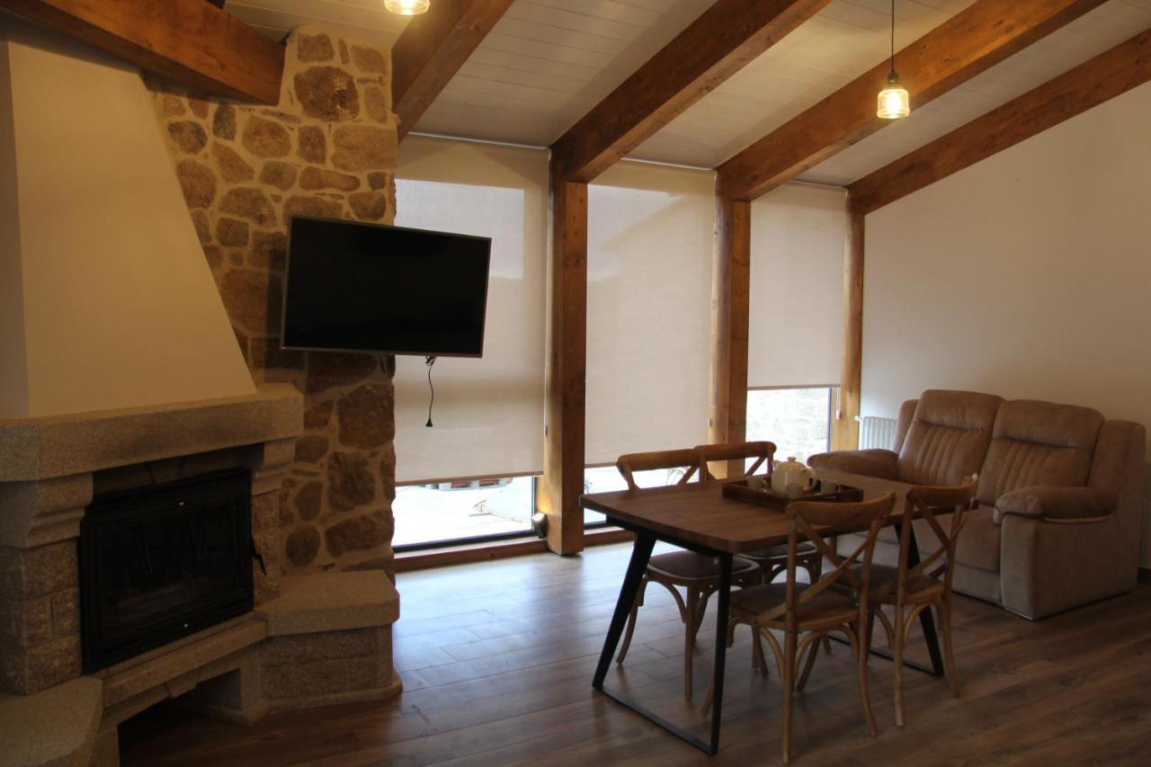 O Muino Casa Ferrador Ribeira Sacra Apartment Barantes Exterior photo