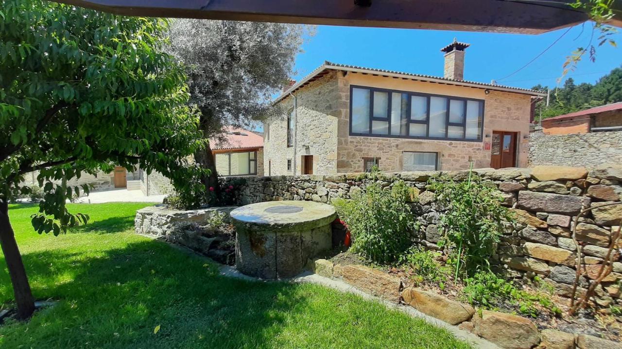 O Muino Casa Ferrador Ribeira Sacra Apartment Barantes Exterior photo