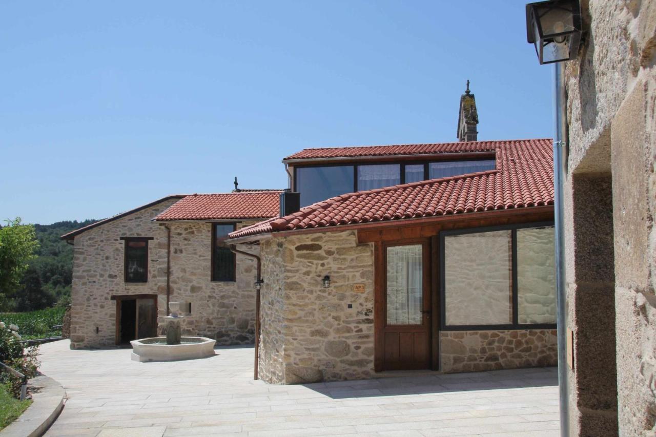 O Muino Casa Ferrador Ribeira Sacra Apartment Barantes Exterior photo