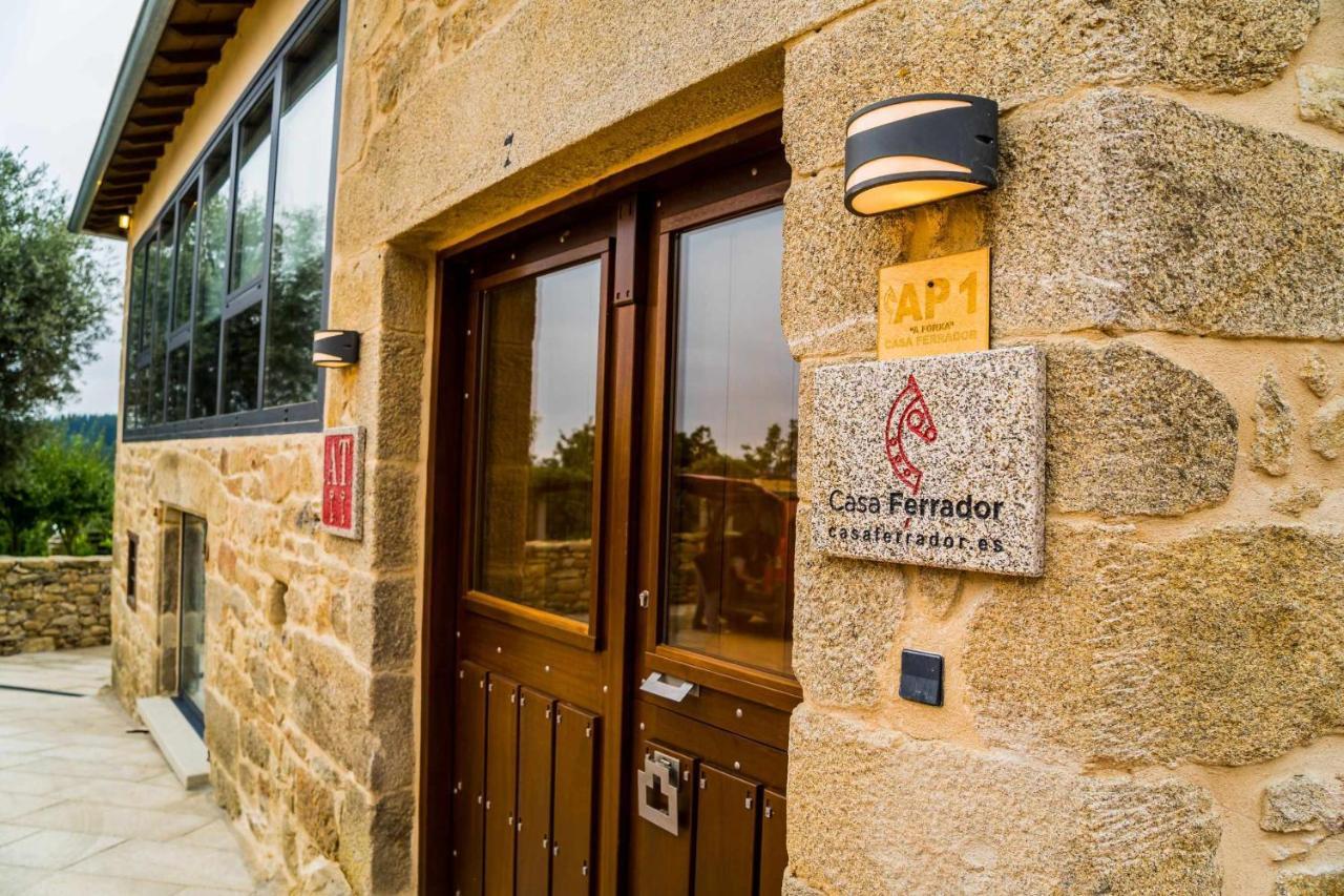 O Muino Casa Ferrador Ribeira Sacra Apartment Barantes Exterior photo