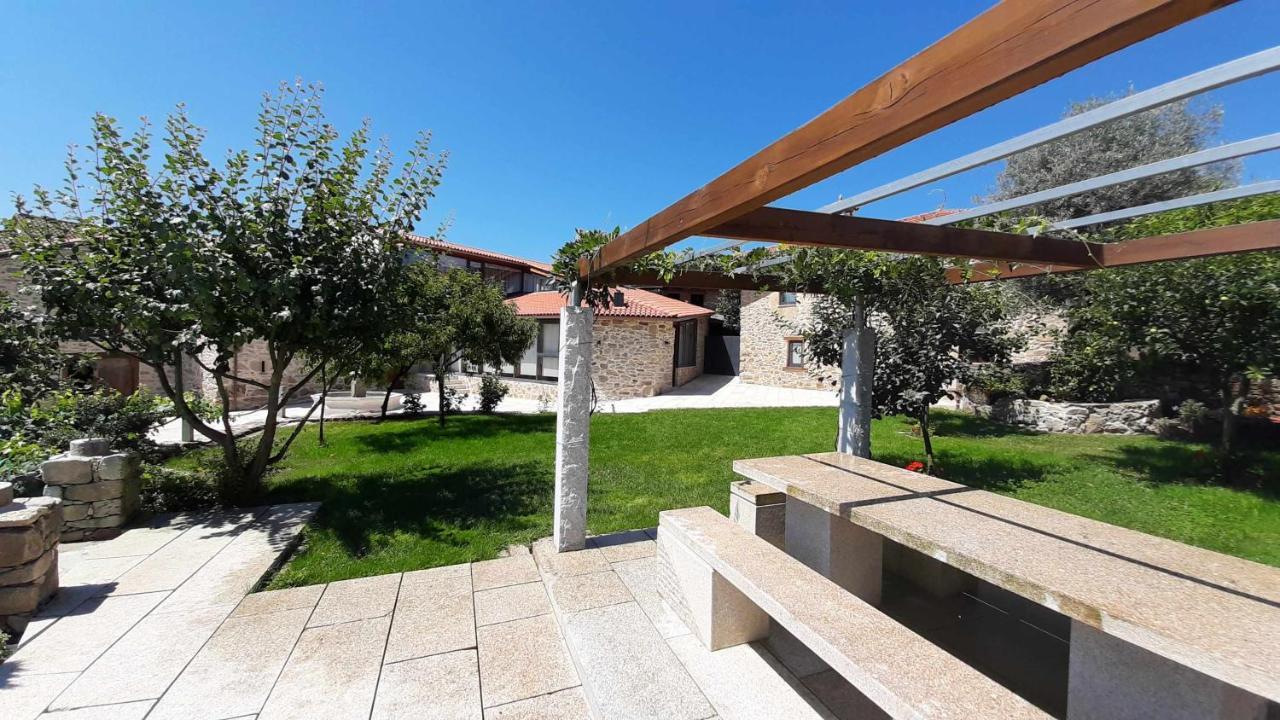 O Muino Casa Ferrador Ribeira Sacra Apartment Barantes Exterior photo